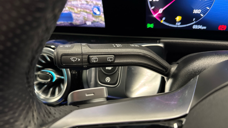 Mercedes-Benz GLB 200 AMG Line Executive 5dr 7G-Tronic Petrol Estate